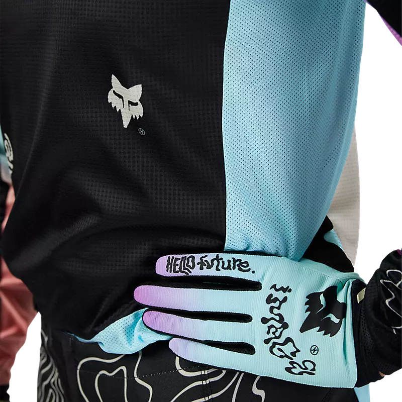 Set Fox 180 Hello Future